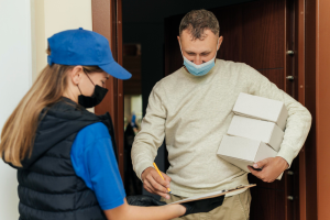 Same Day Courier in Slough: Ensuring Swift and Secure Deliveries